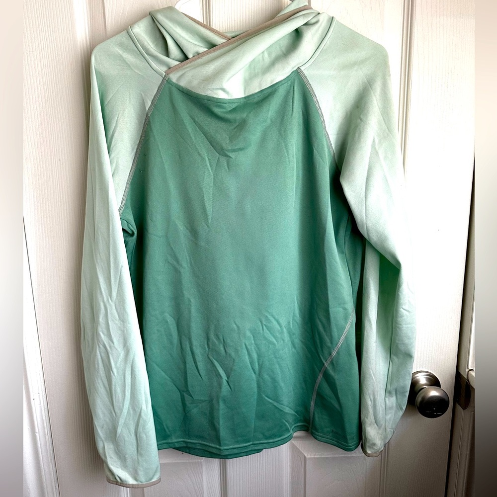 Patagonia womens sun ☀️ shirt